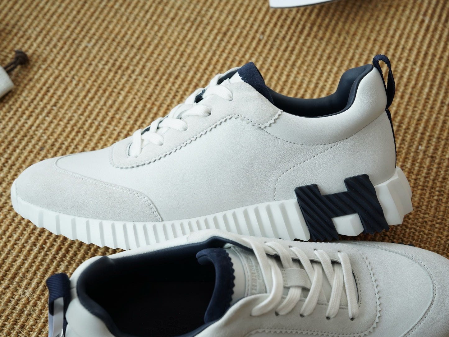 HSneakers