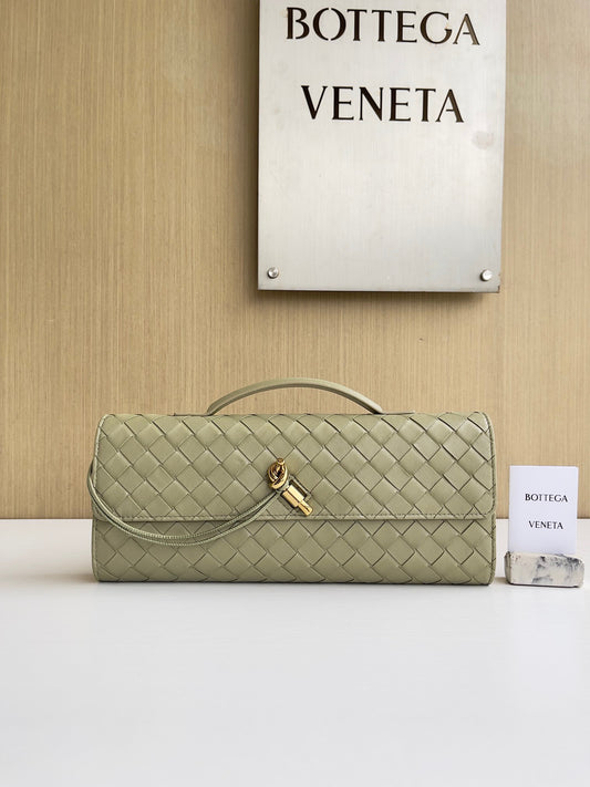 BV Long Andiamo Clutch #473