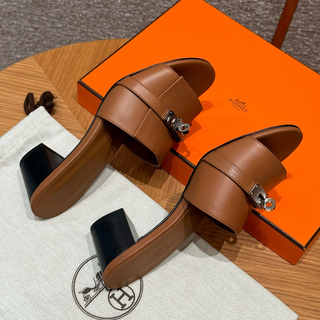 Sandal #3076