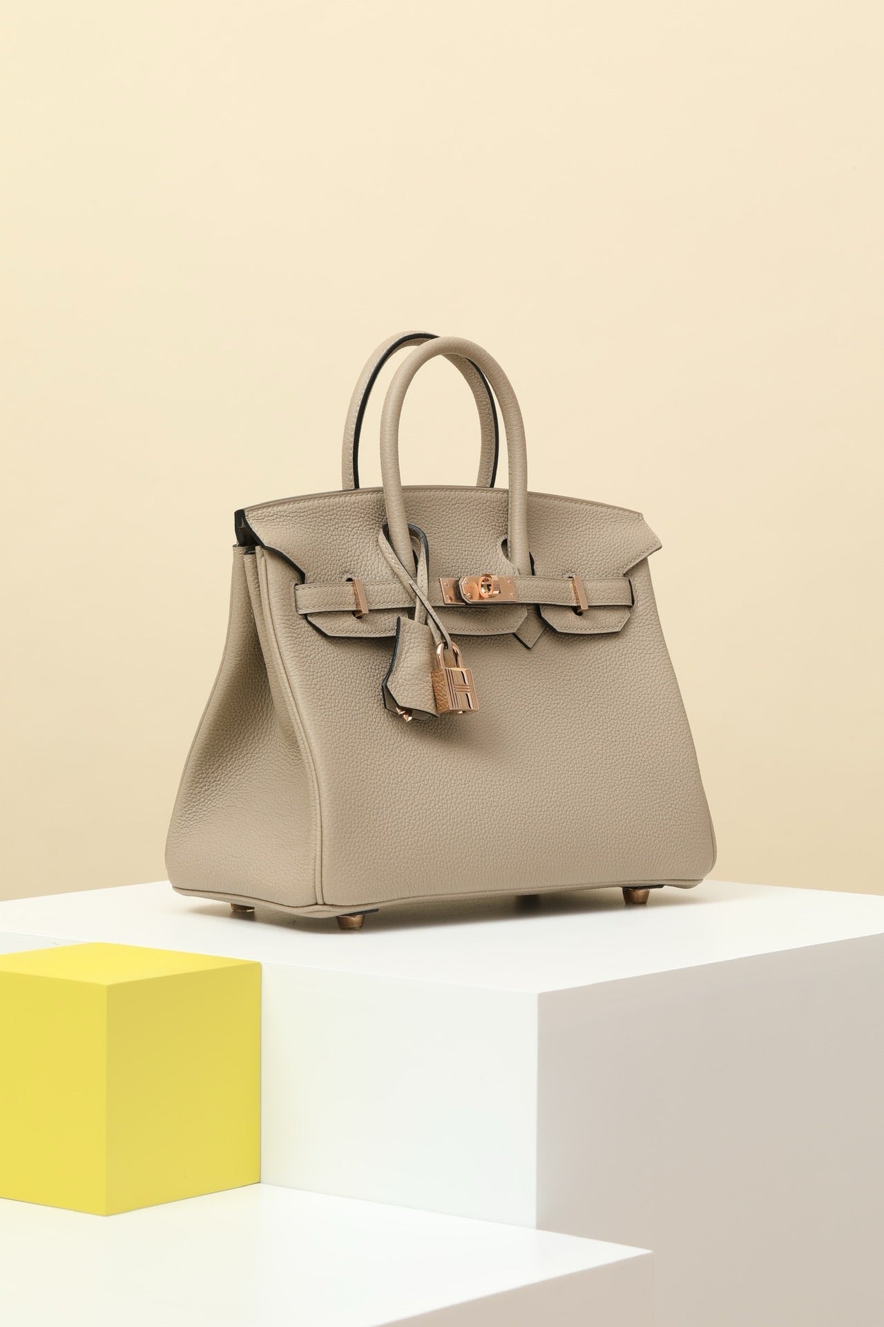 BK25 Dove Gray # 3873