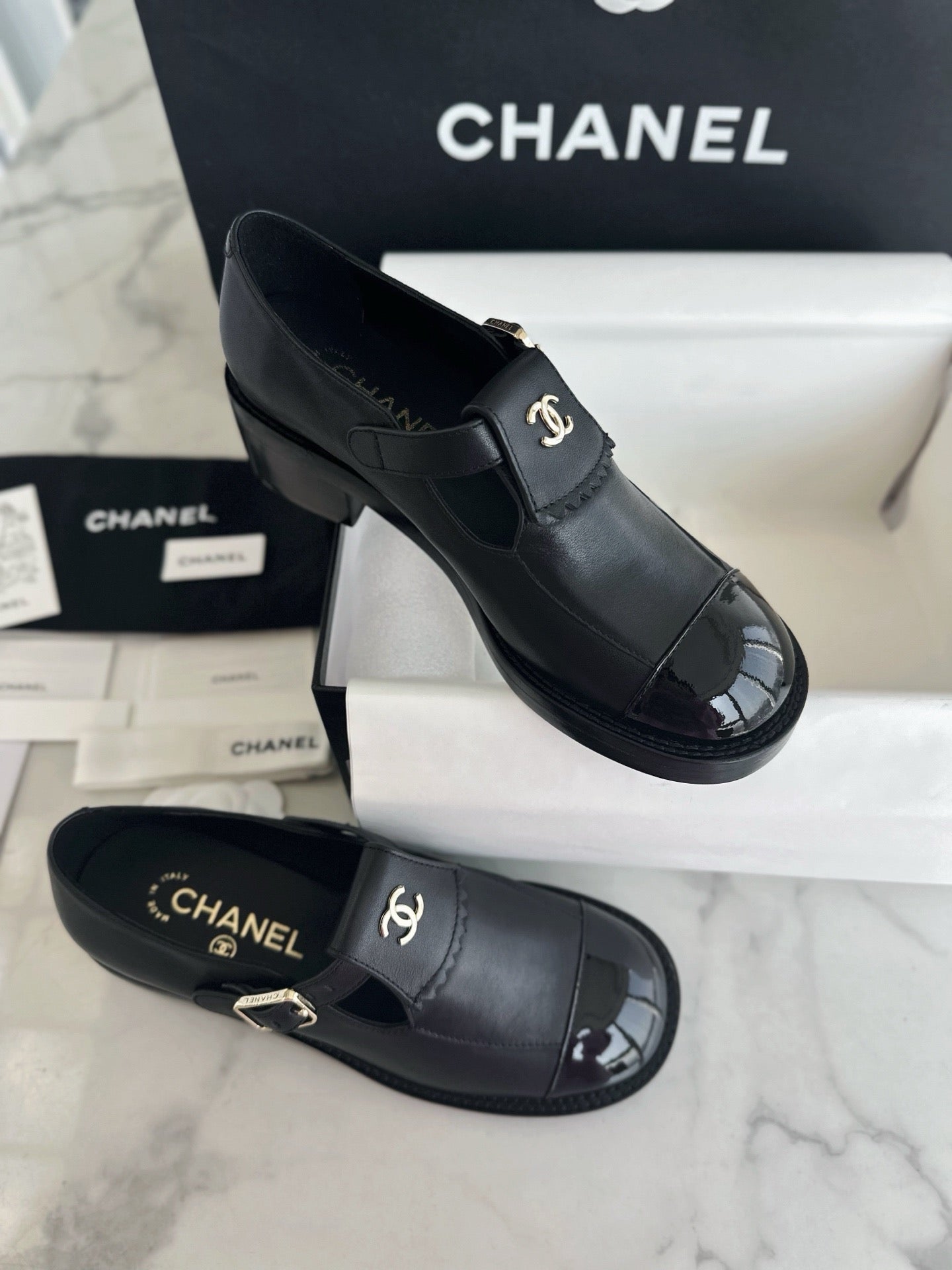 24s sandal #2842