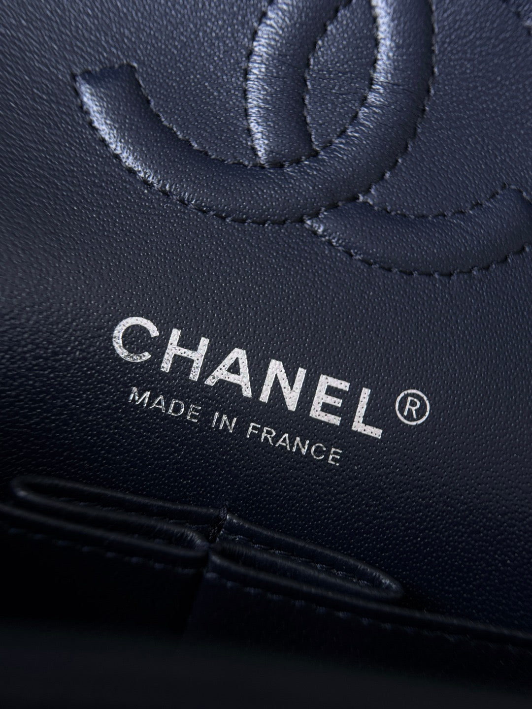 Cf23 Silver Hardware, Caviar # 4230