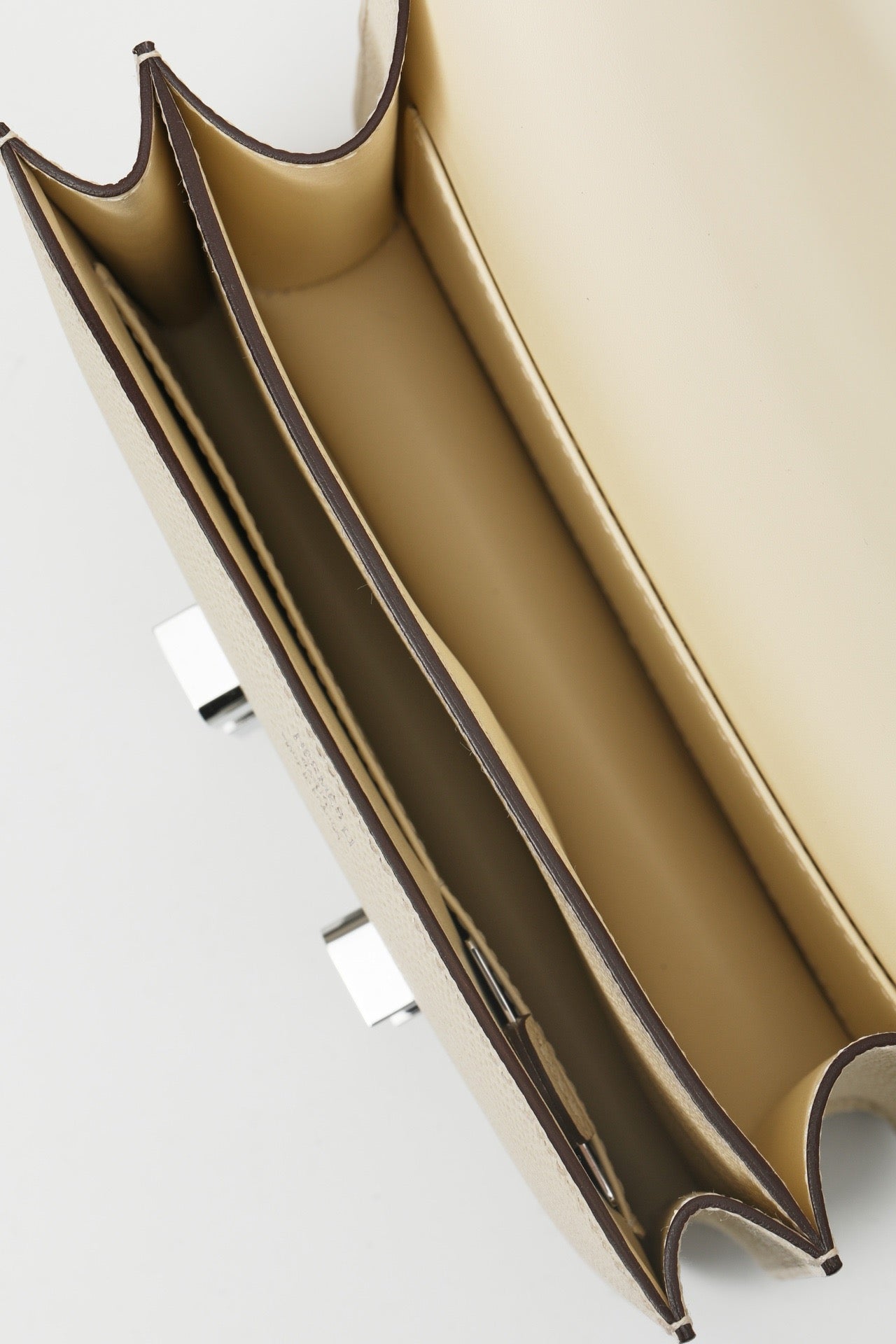 CJG19 , I2 Cream White / Tricolor Clasp,  EP leather with shiny American alligator and lizard clasp (square clasp)  #4389