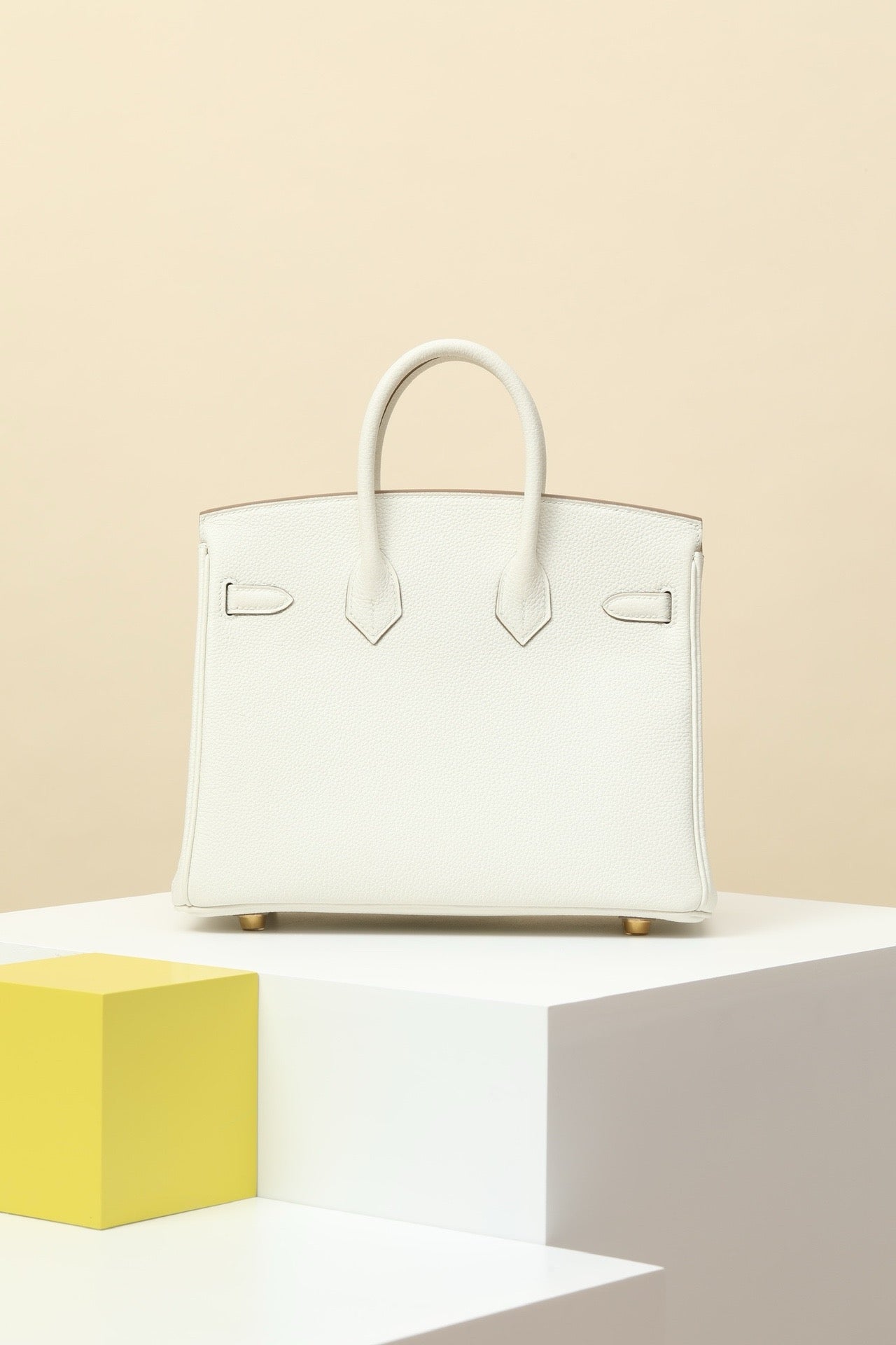 BK25 Mushroom White # 3883