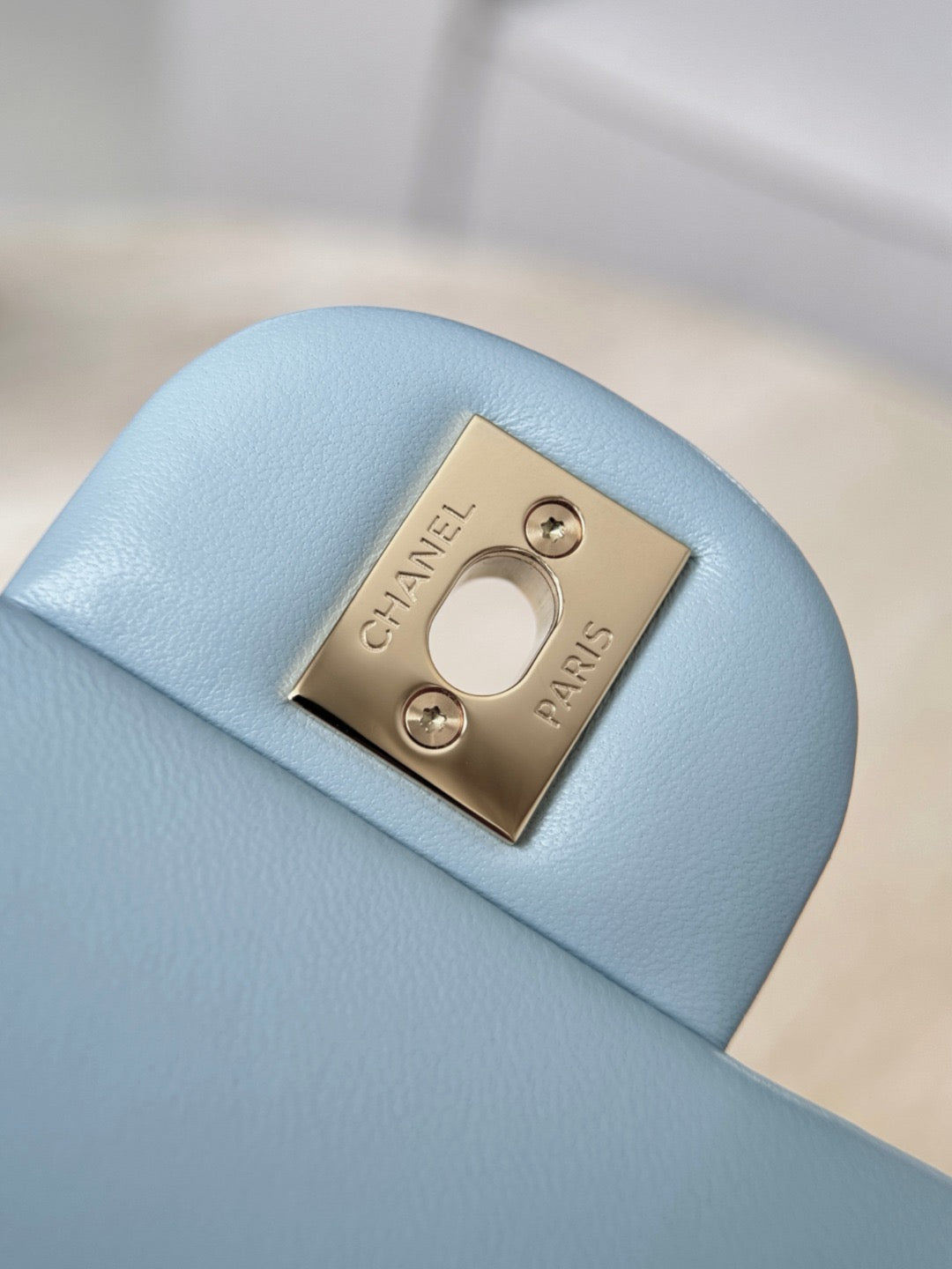 Cf20 Champagne Gold Hardware #4654