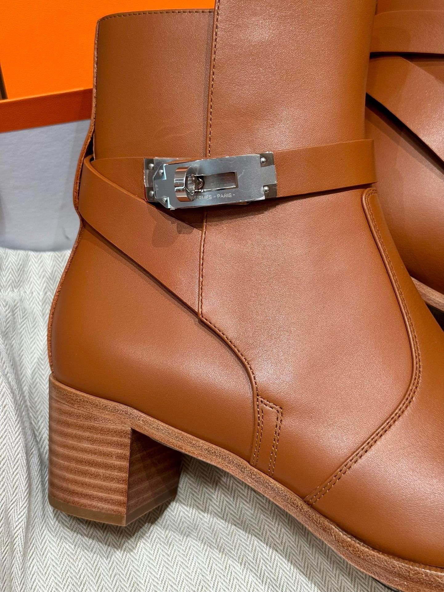 HBoots#3100