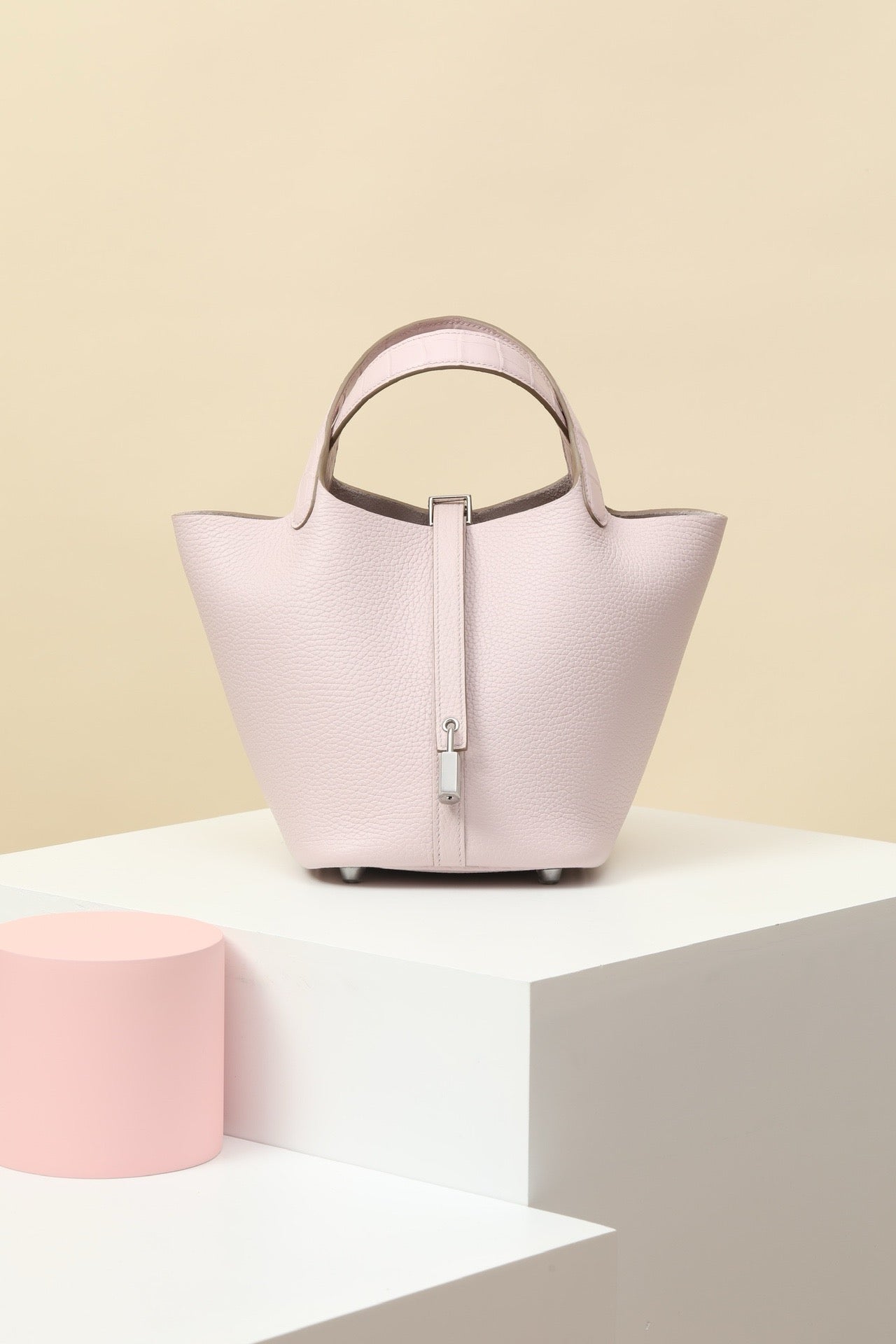 CL18 Dreamy Purple #3748