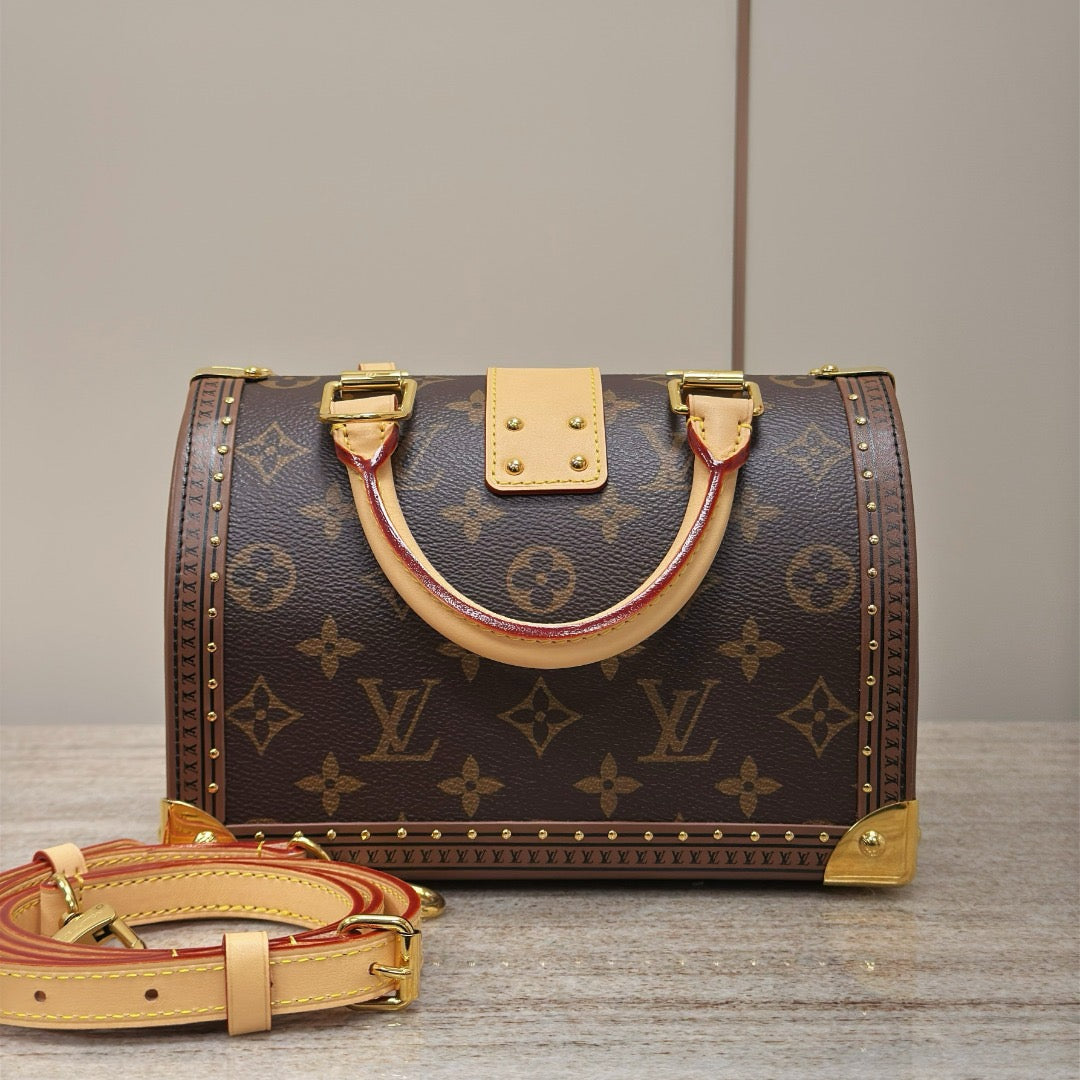 Speedy trunk #1384