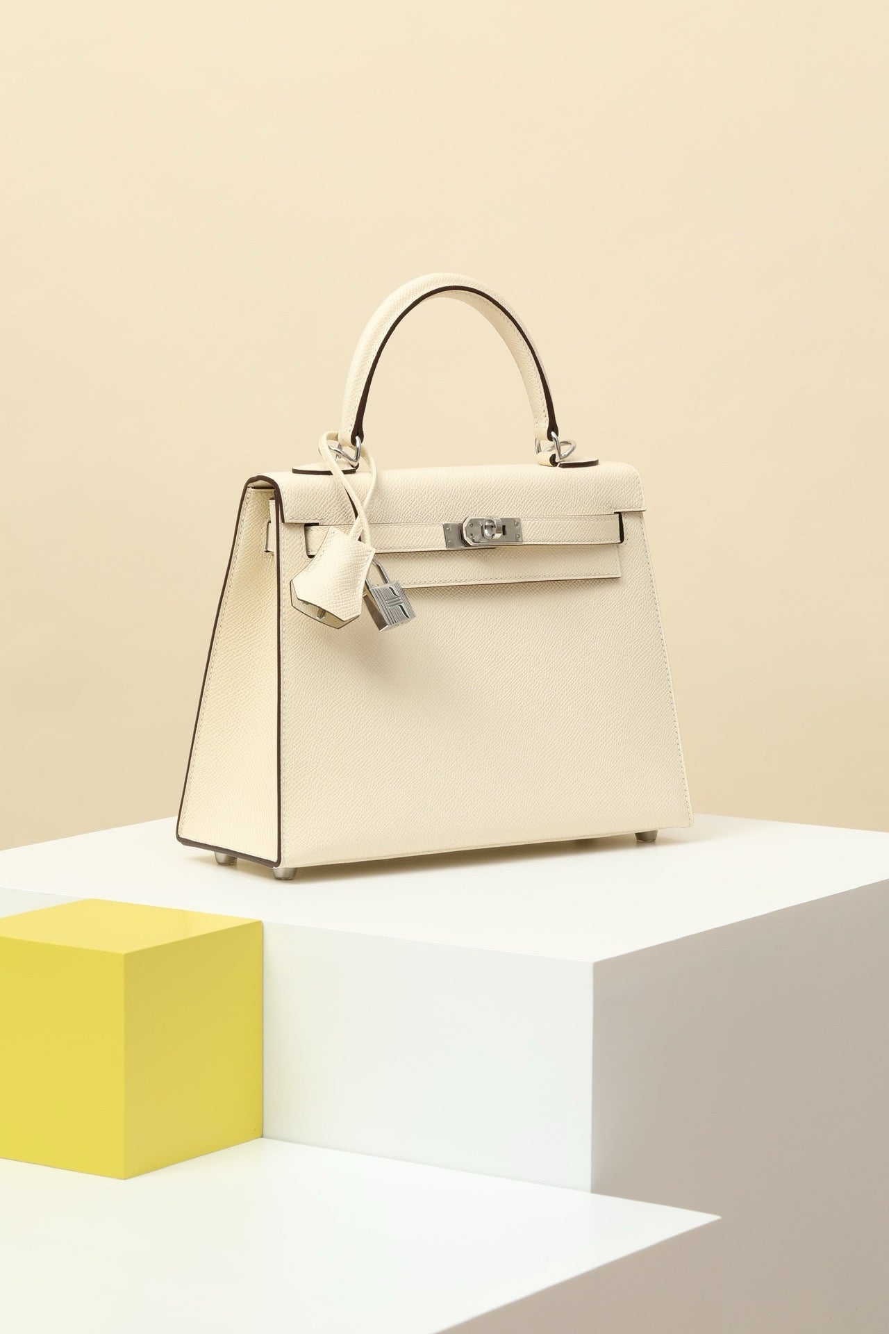 KL25 Cream White #3681