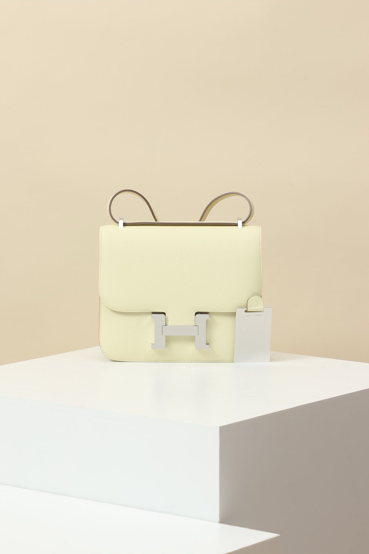 CJ19 19 cm , Milton Yellow Epsom leather PHW #4336