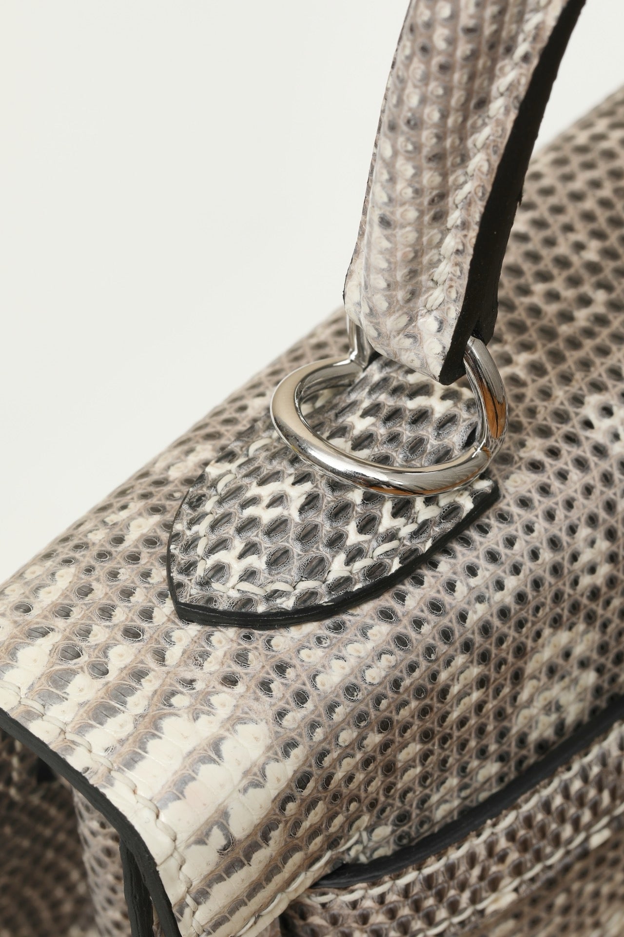 KL25 Natural Lizard #3716