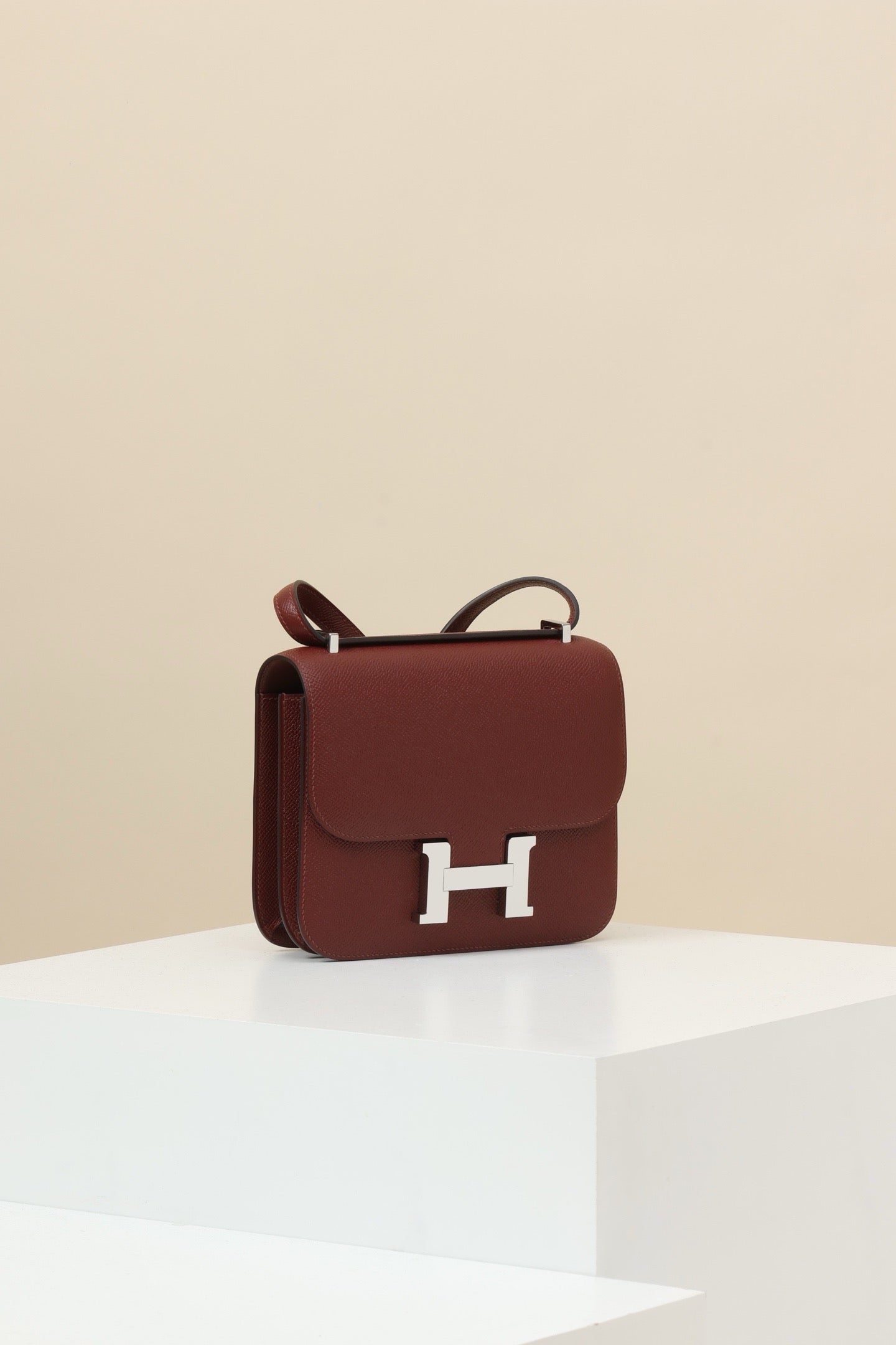 CJ19 19 cm , Red Epsom leather GHW #4319