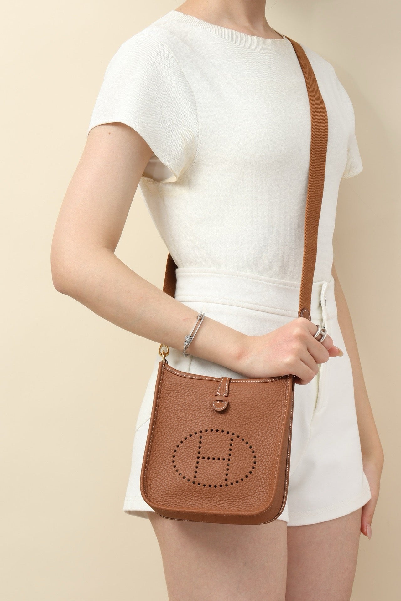 YF16 CK37 Gold BrownClemence bull leather crossbody bag  , GHW #4450