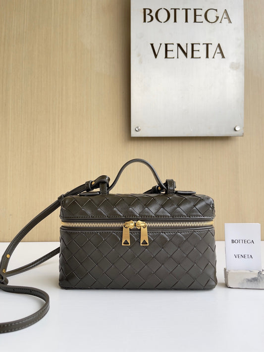 BV Bang Bang Vanity Case #564