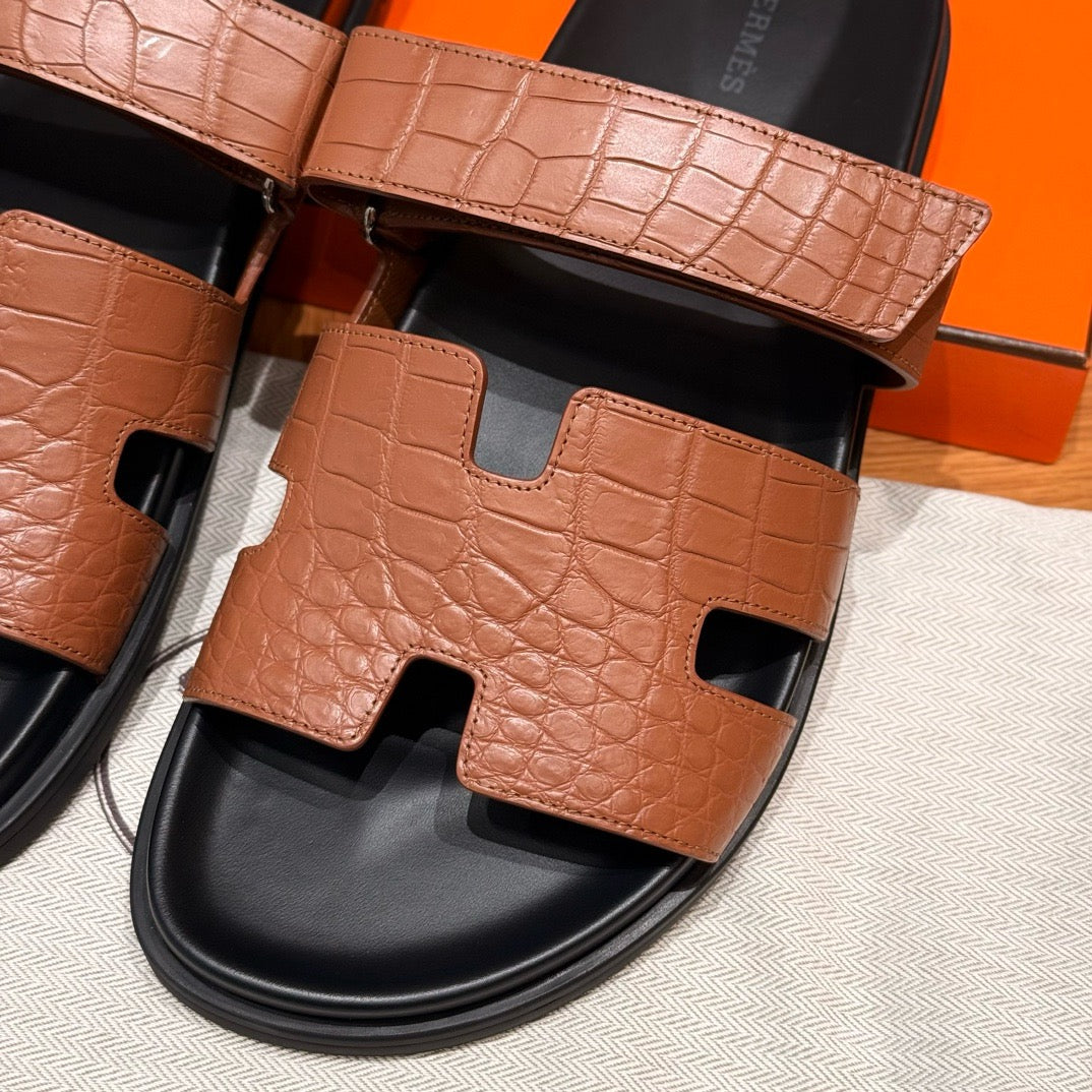 sandal alligator #2574