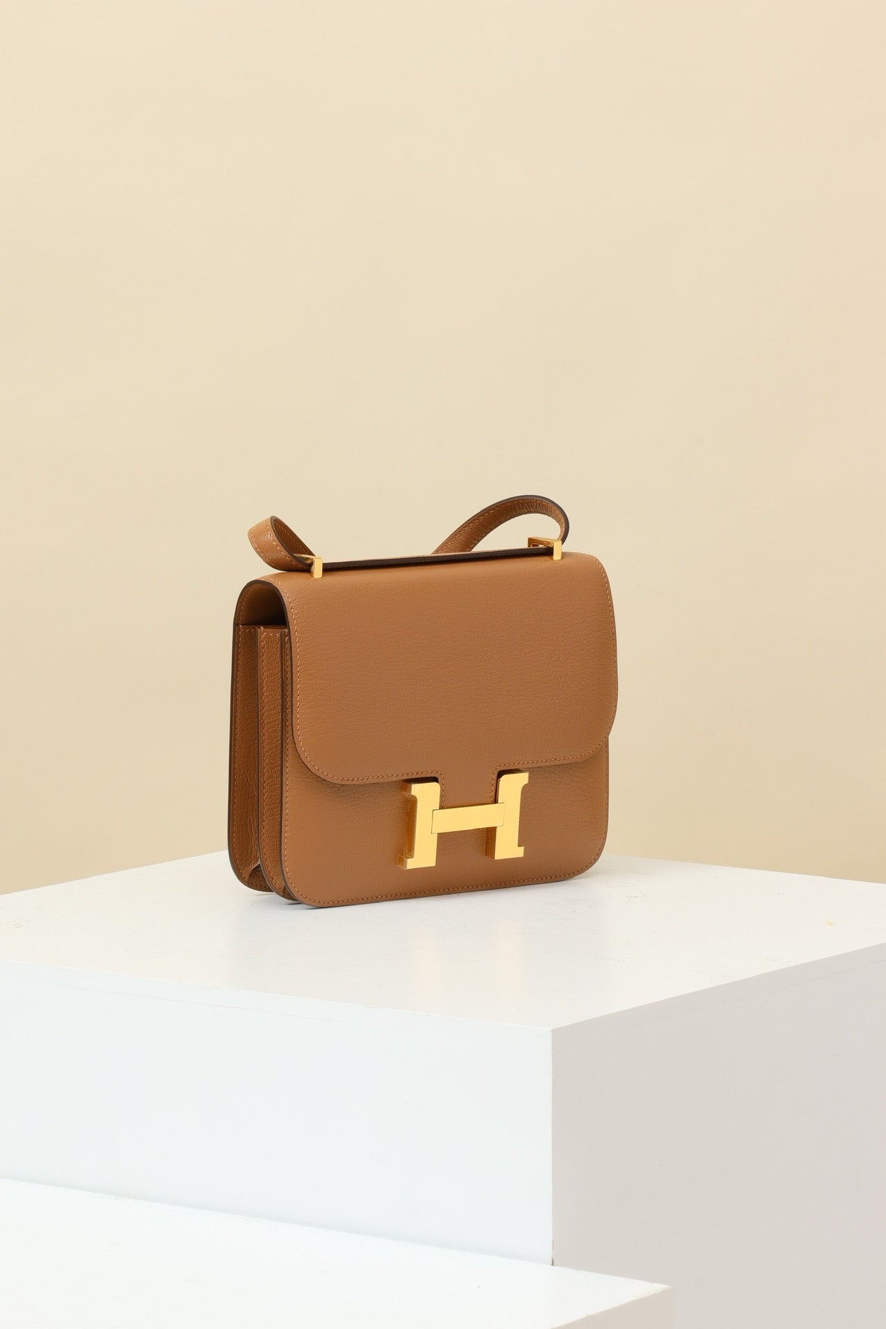 CJ19 19 cm ,  2J Sparrowwood Goatskin GHW #4345