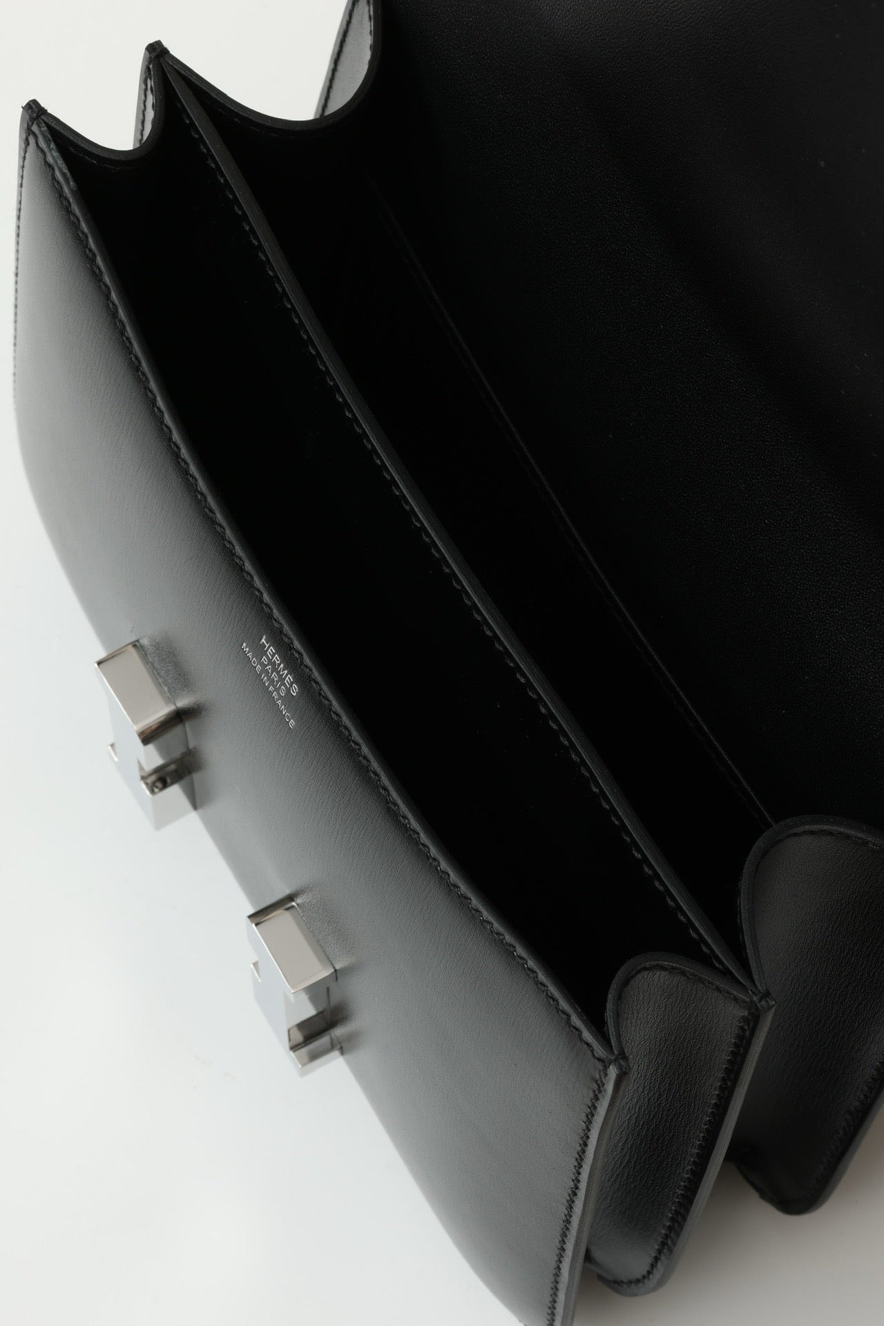 CJ19 19 cm , Box leather PHW #4287