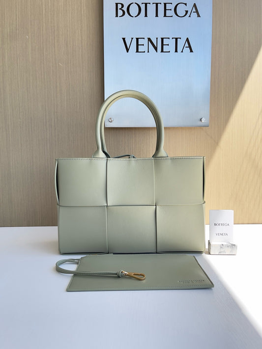 BV Mini Tote #2724