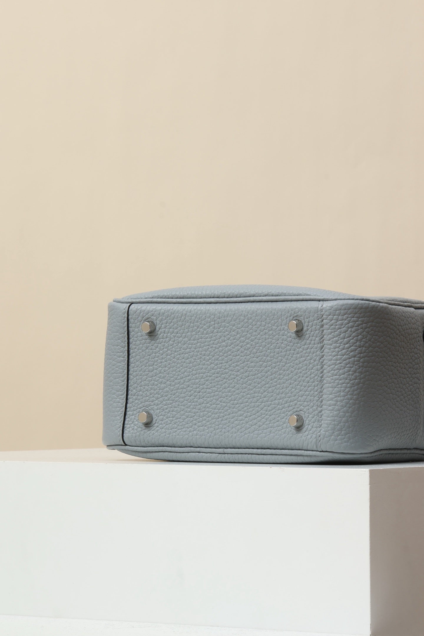 LD19 , Togo P0 Puppet Grey PHW #4559