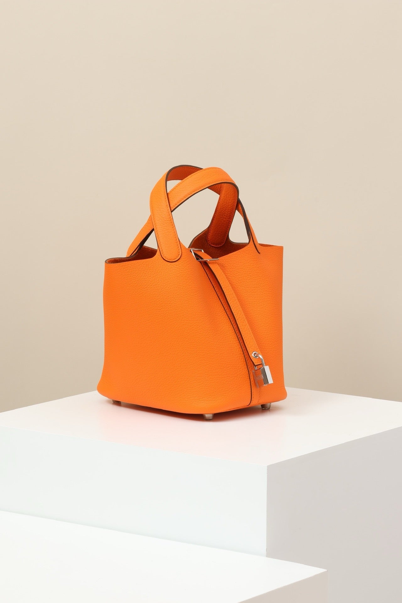 CL18 CK93 Classic Orange PHW #4071