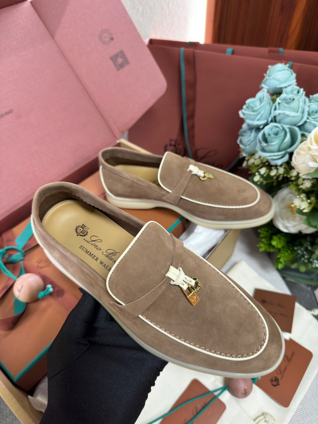 Summer Charms Walk Loafer #2040