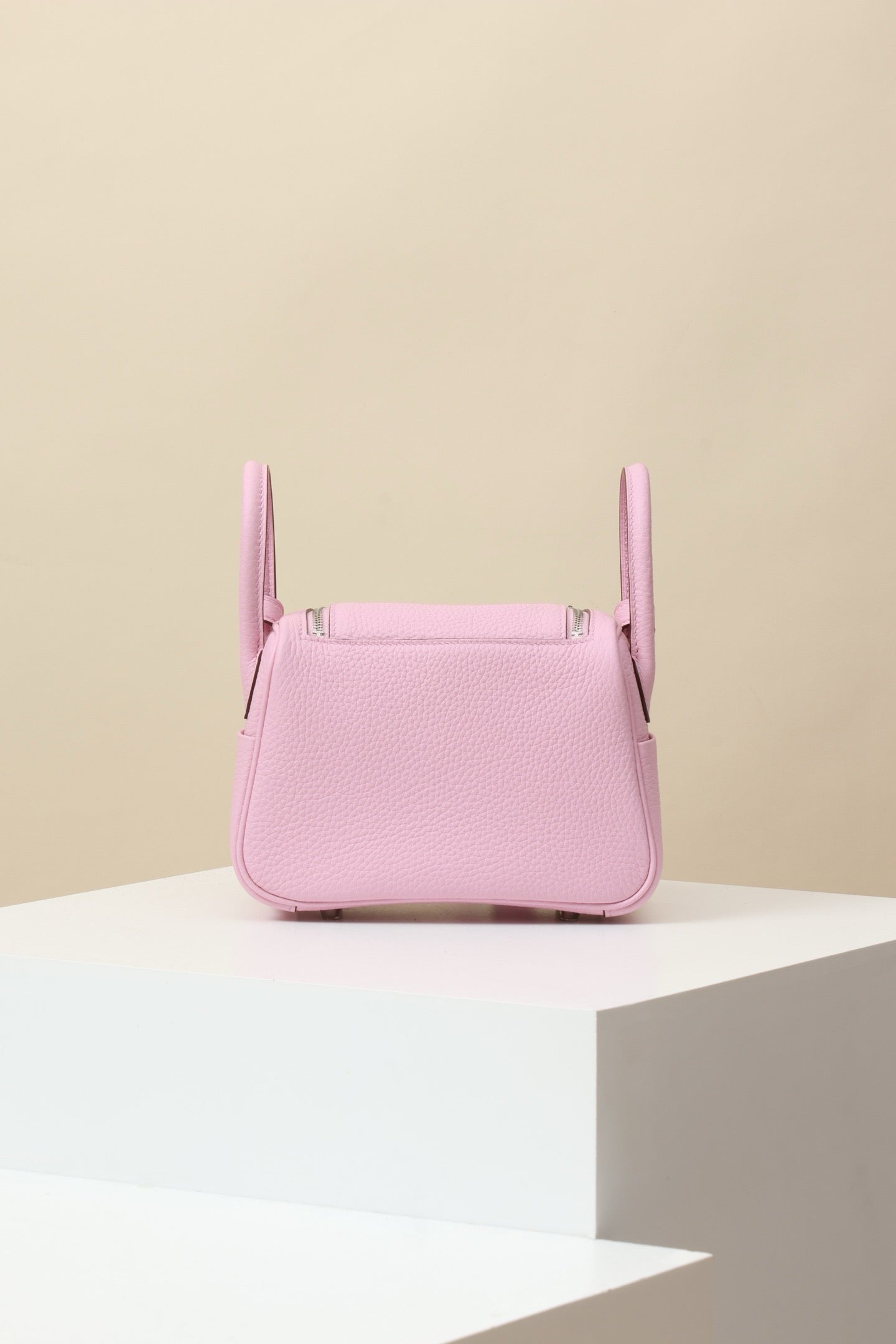 LD19 , Togo X9 Mauve Purple  PHW #4567