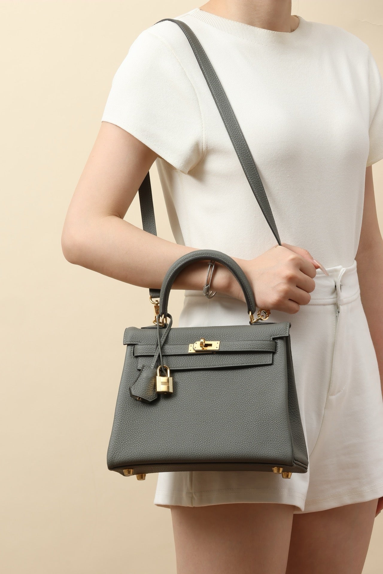 KL25 Cumulus Gray #3696