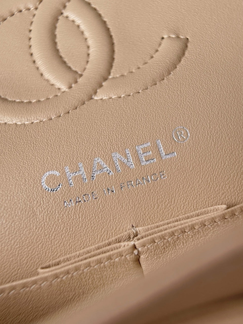 Cf25 Silver Hardware , Caviar # 4202