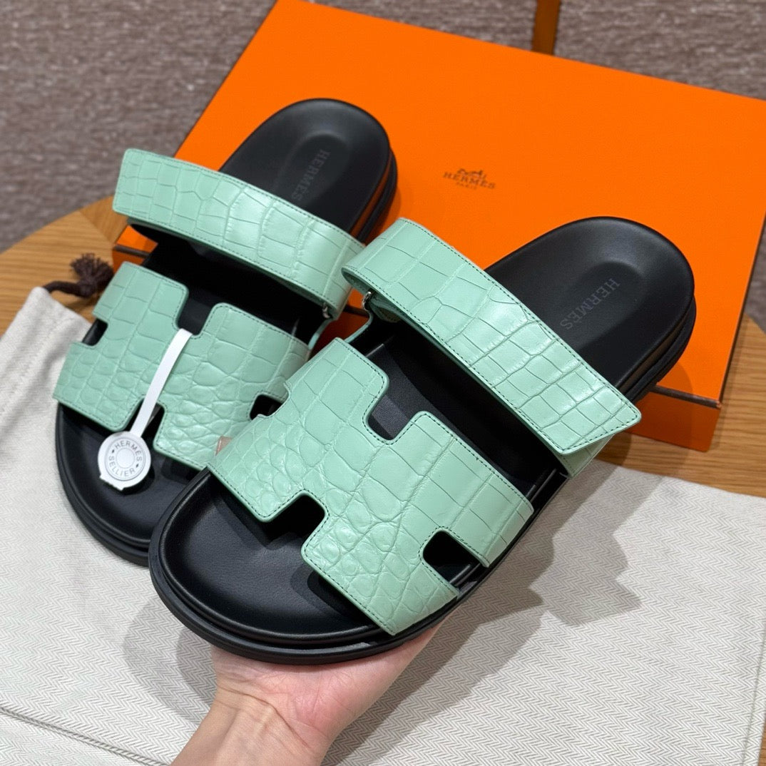 sandal alligator #2576