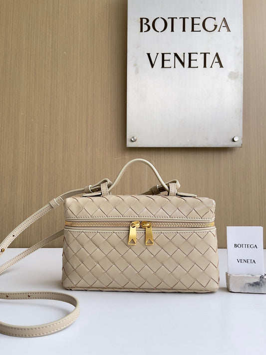 BV Bang Bang Vanity Case #574