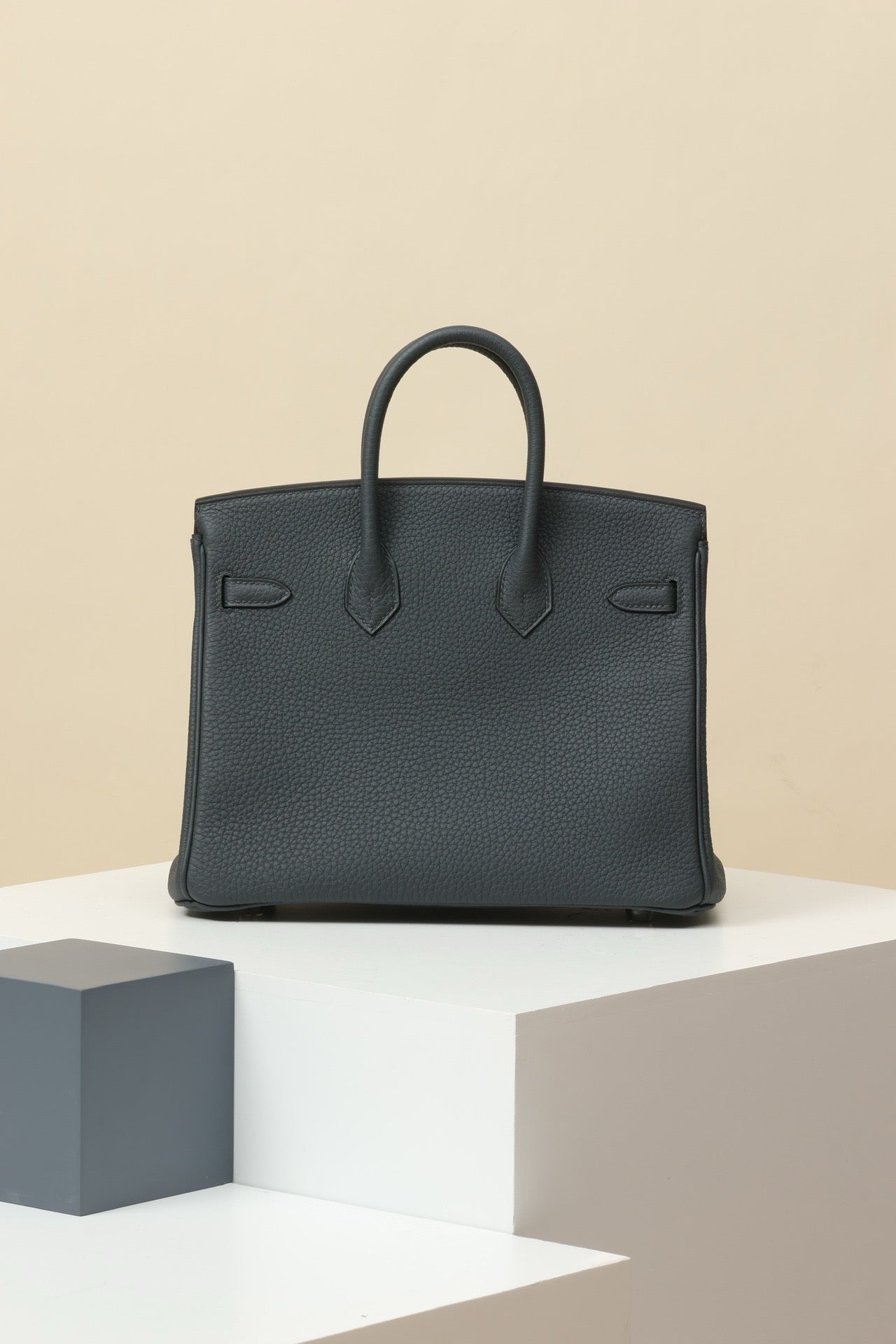 BK25 Smog Gray # 3868