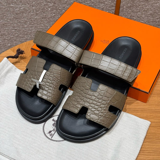 sandal alligator #2573