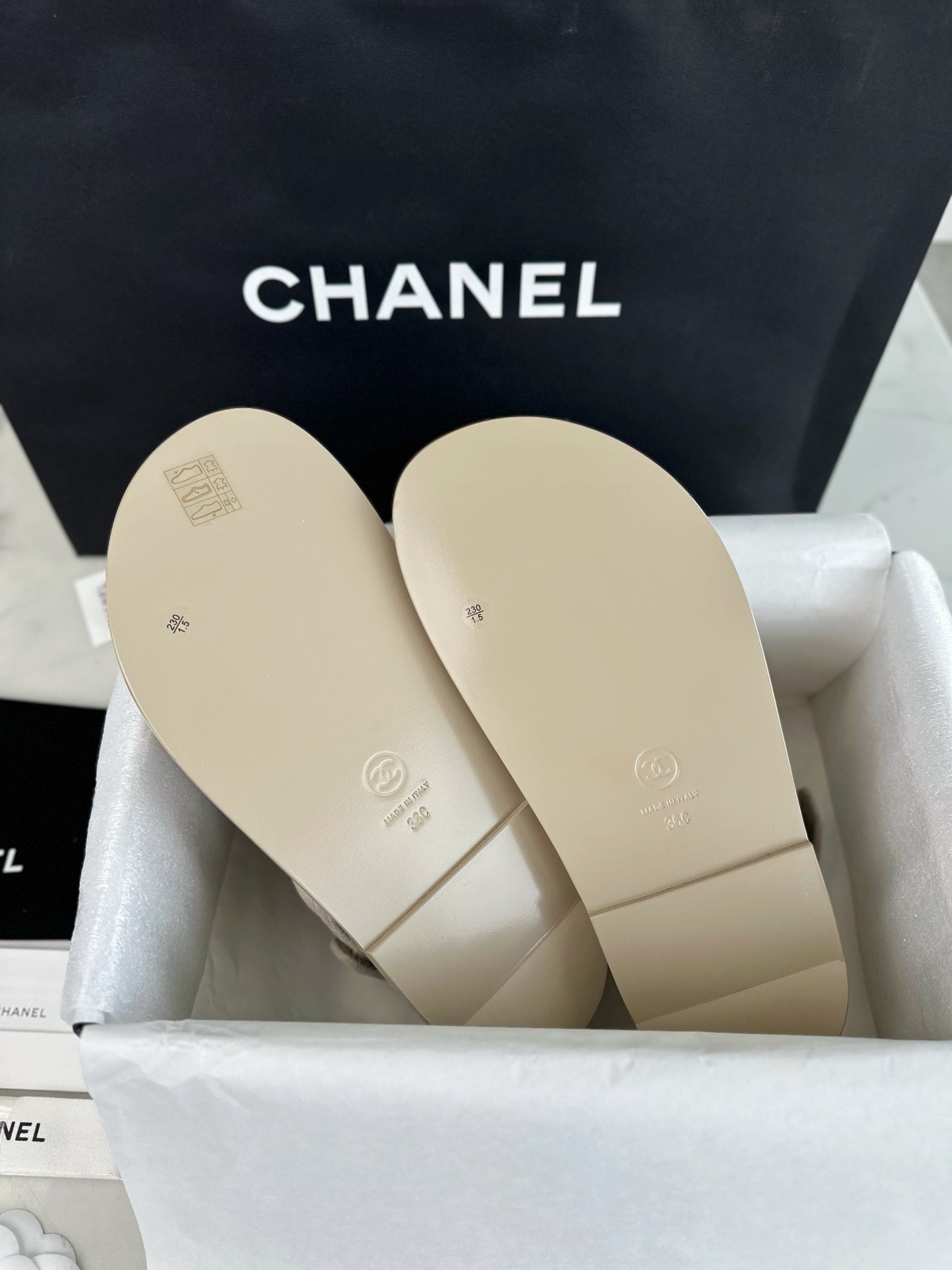 24s sandal #2466