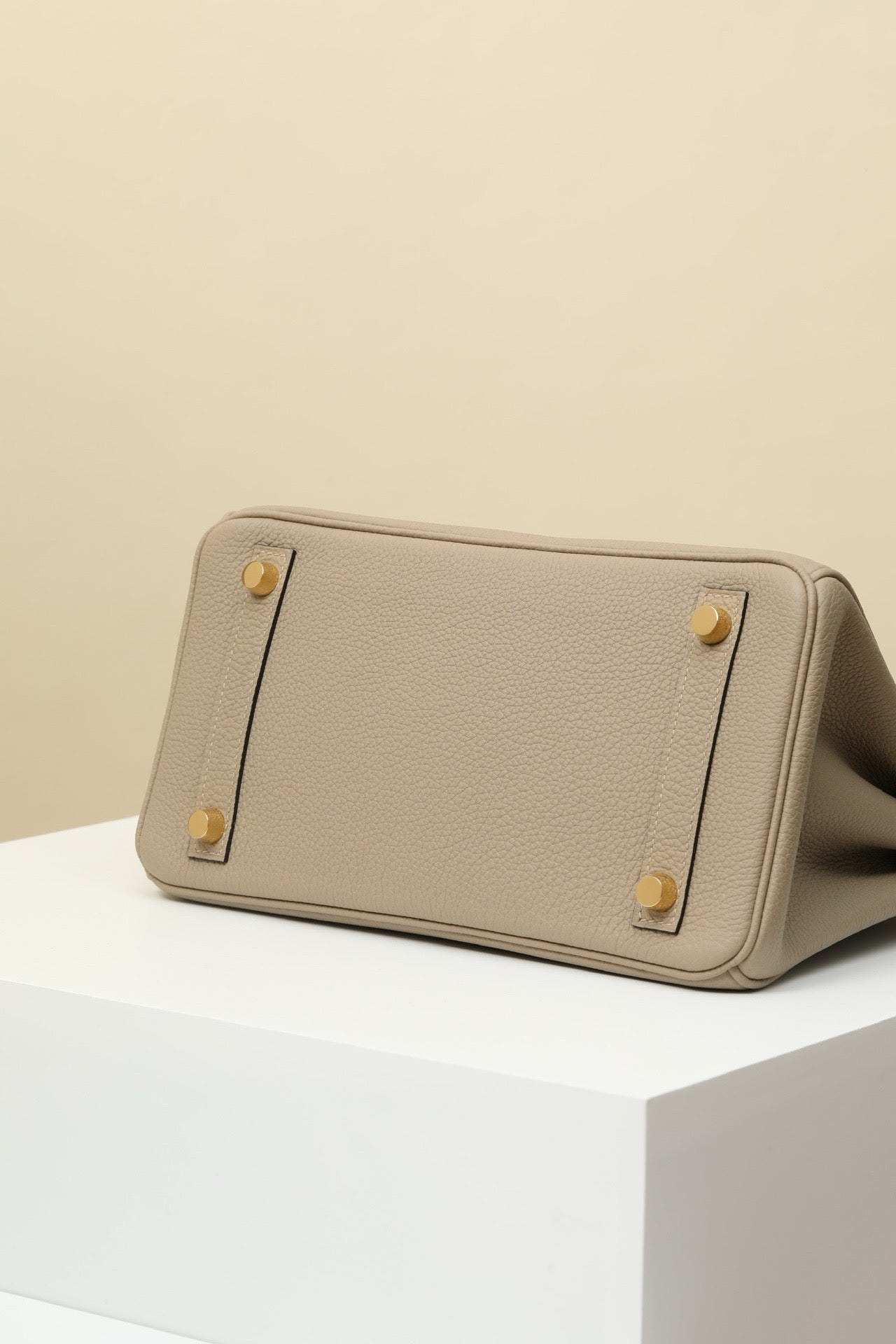 BK25 Dove Gray # 3874