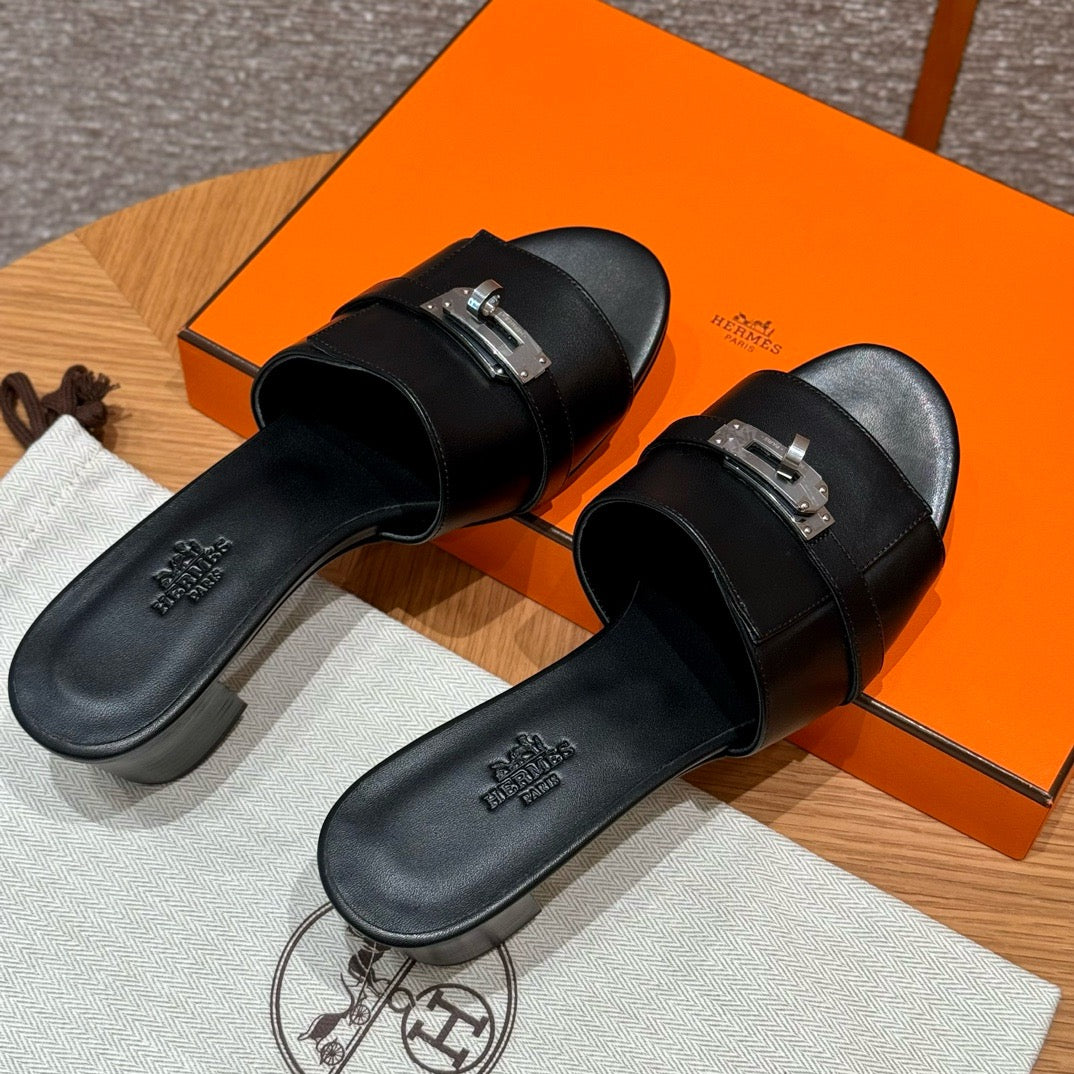 Sandal #3073