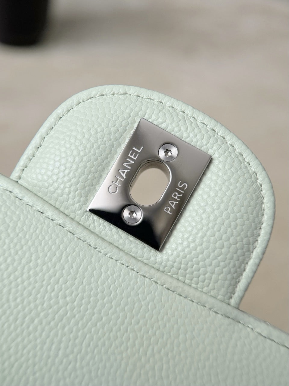 Cf25 Silver Hardware , Caviar # 4218