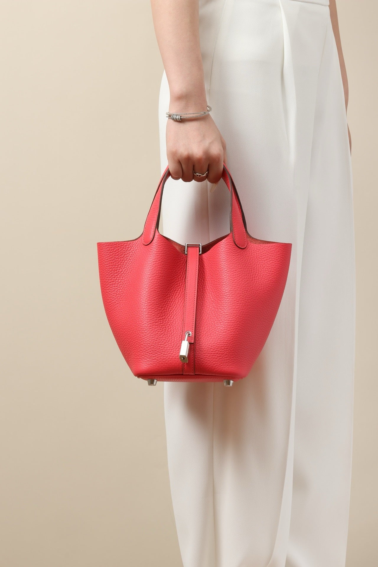 CL18 A5 Azalea Red PHW #4082