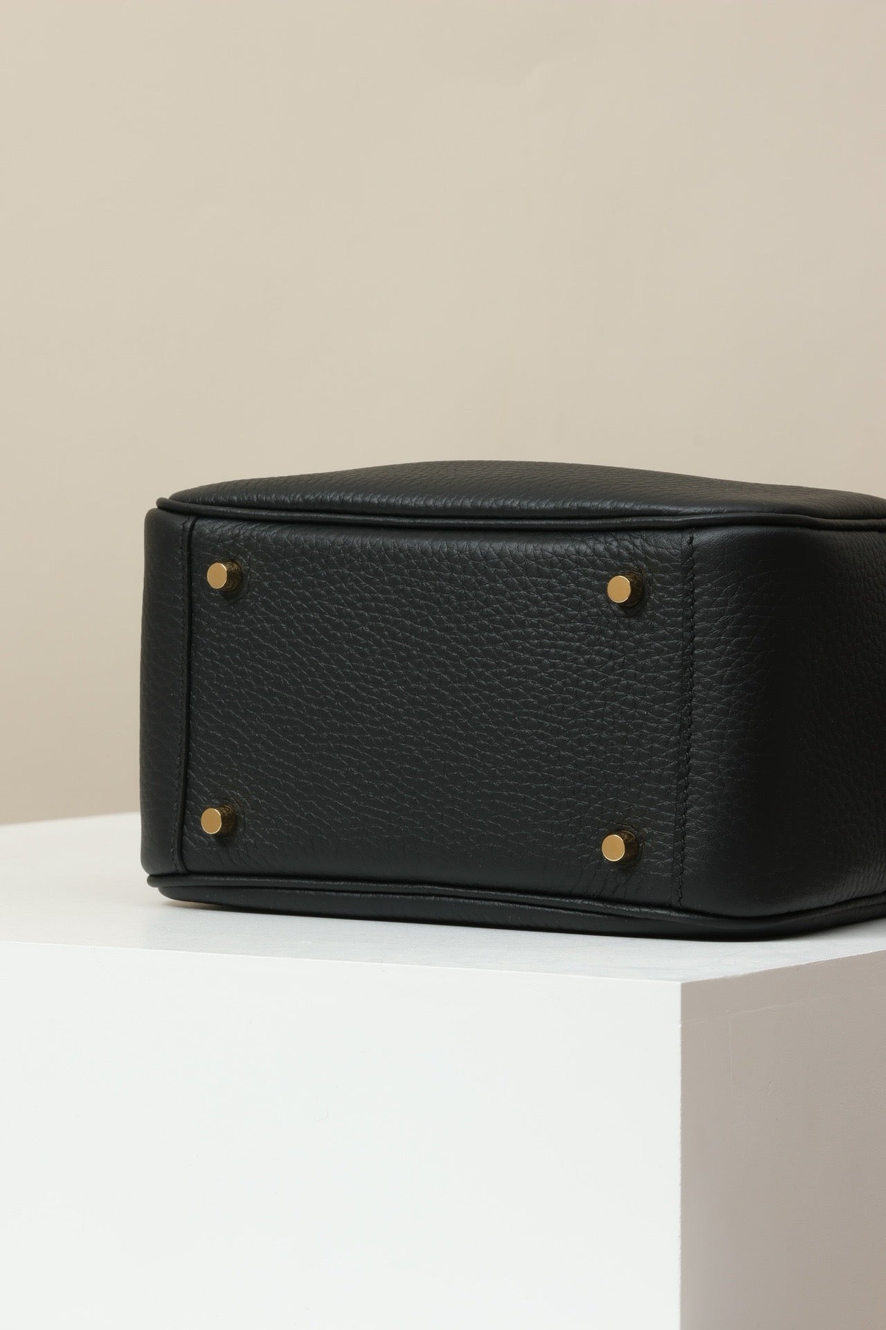 LD19 , Togo ,  CK89 Noir GHW #4599