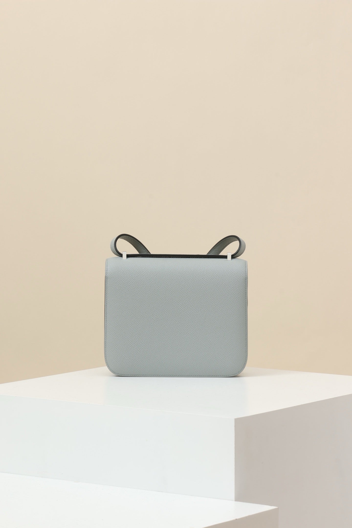 M CJ19 19 cm ,  Puppet Grey Epsom leather PHW #4314