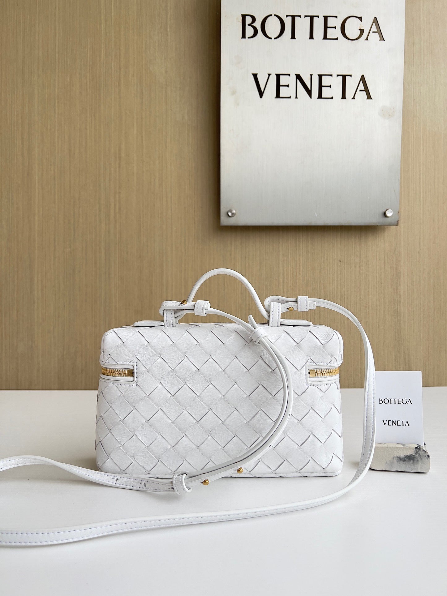 BV Bang Bang Vanity Case #571