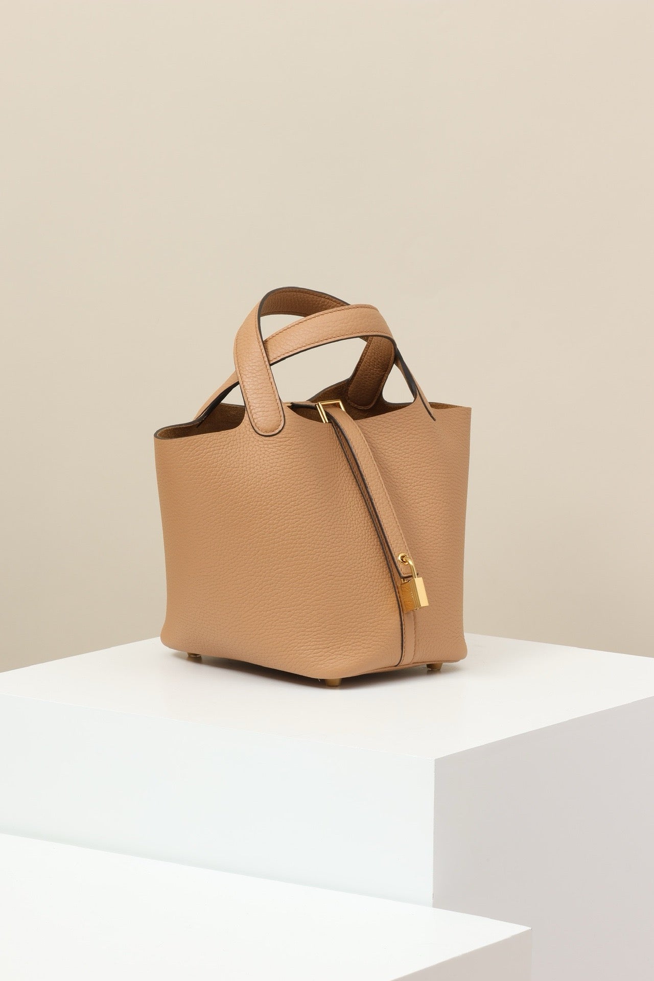 CL18 OM Milk Tea Color GHW #4058