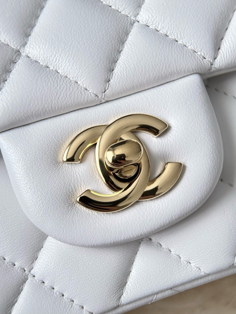 Cf20 Champagne Gold Hardware   #4680