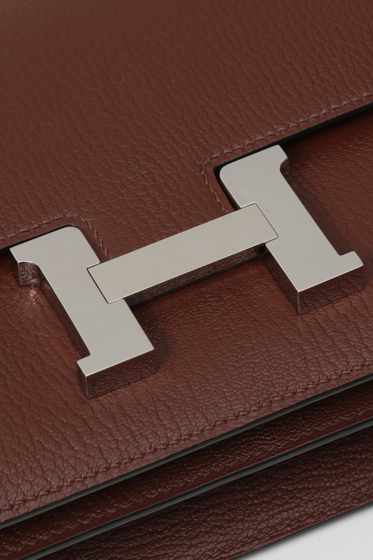 CJ19 19 cm ,   41 Havana / 36 Brick Red Goatskin GHW #4348