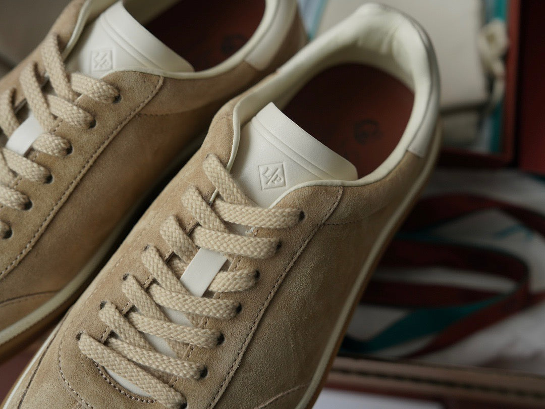Tennis Walk Sneaker #390