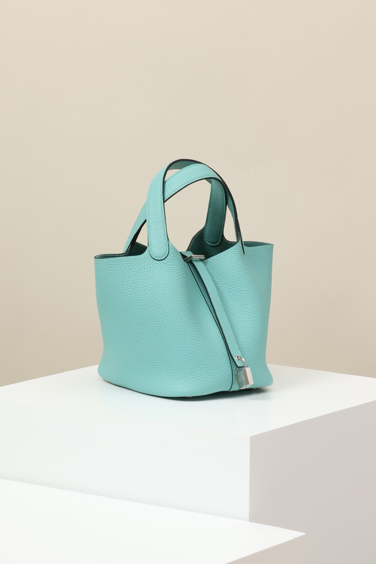 CL18 3P Macaron Blue PHW #4064