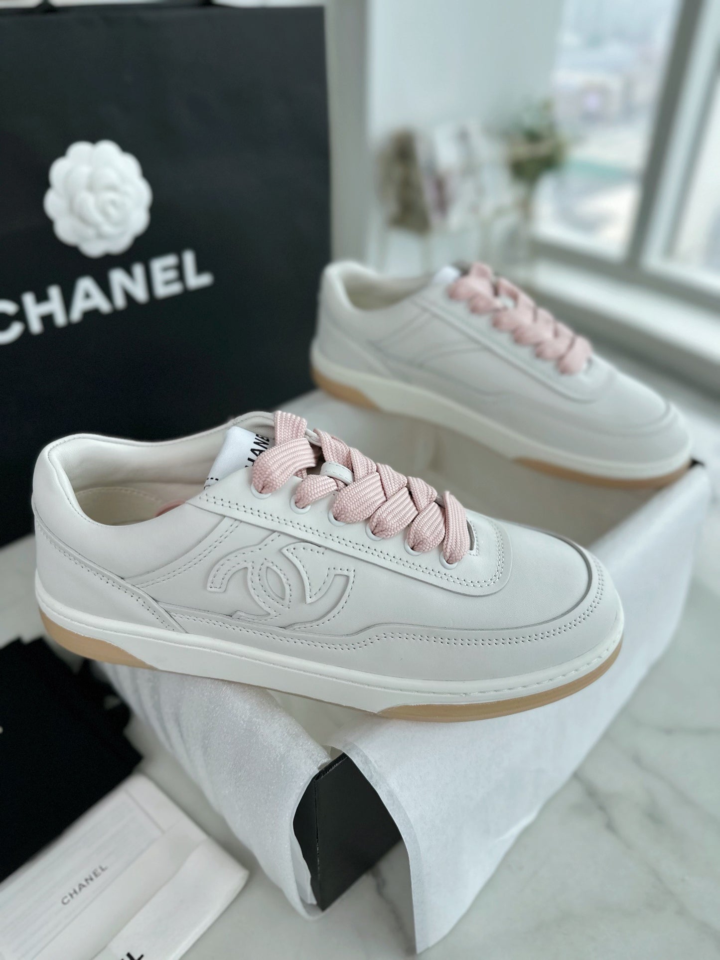 24s sneaker #380