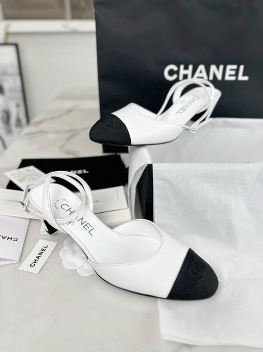 24s Sandal #365