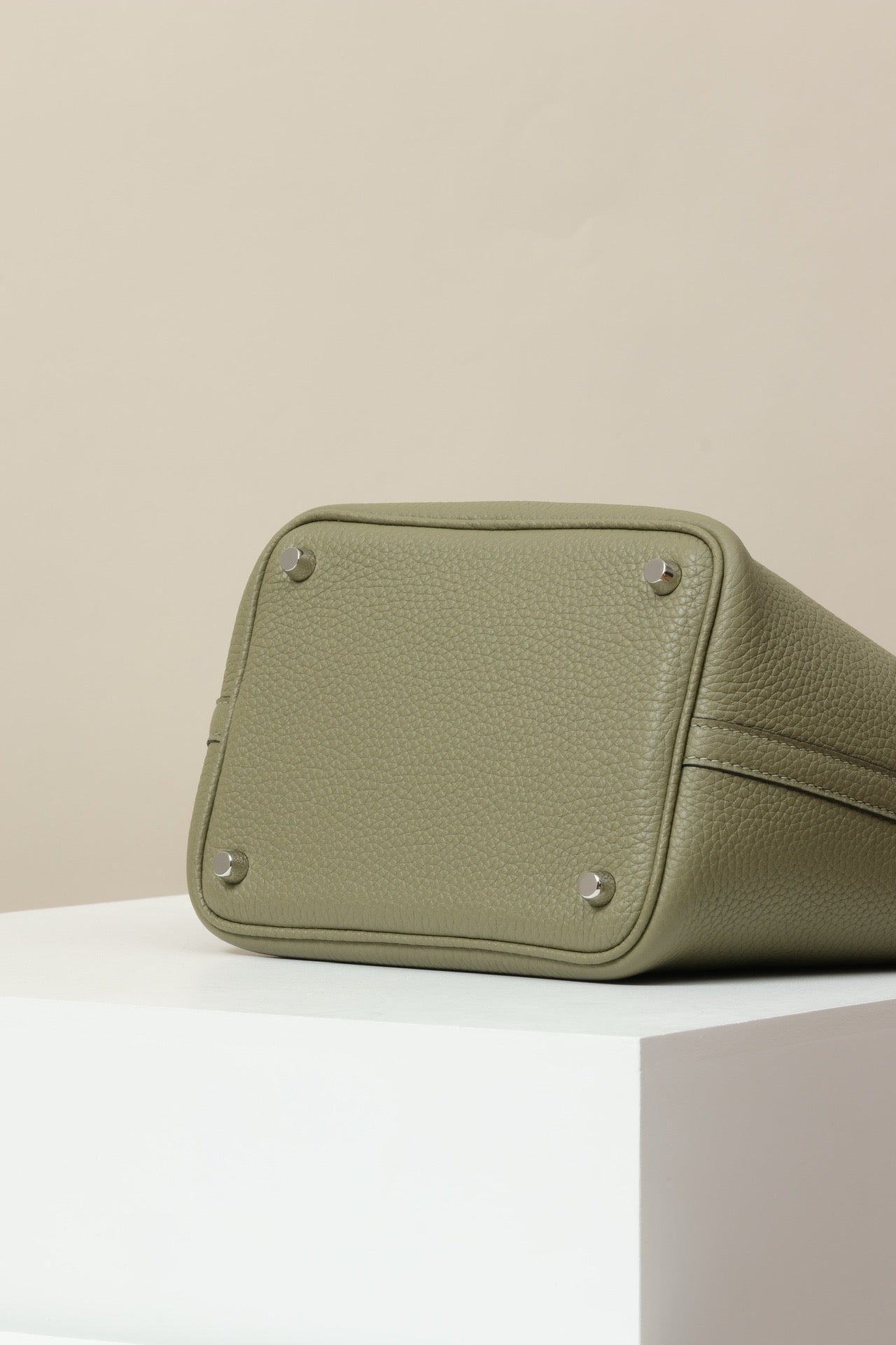 CL18 1Q Sage Green PHW #4053