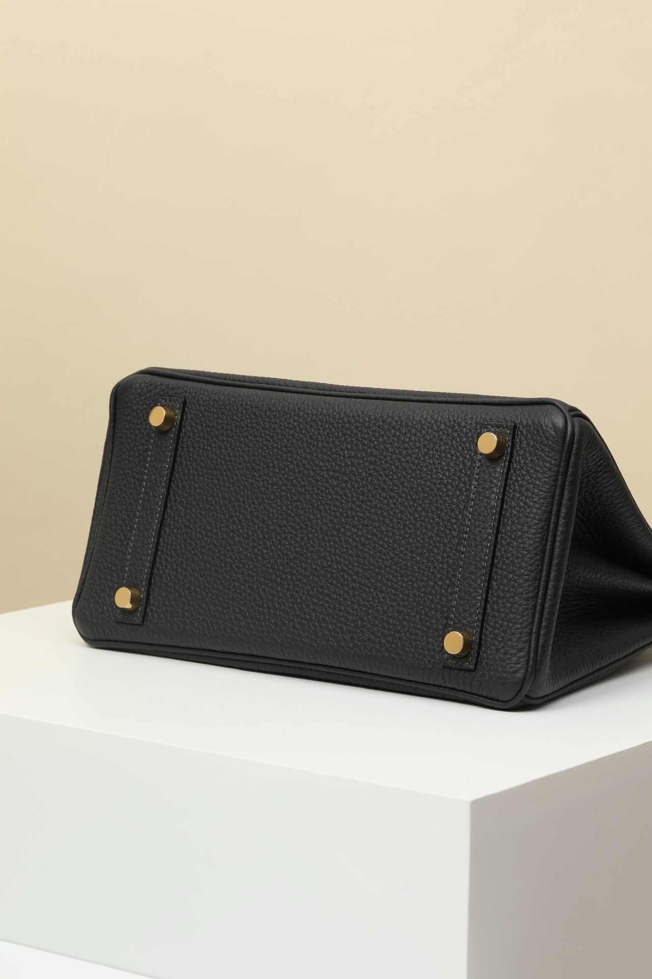 BK25 Black Tweed #3860