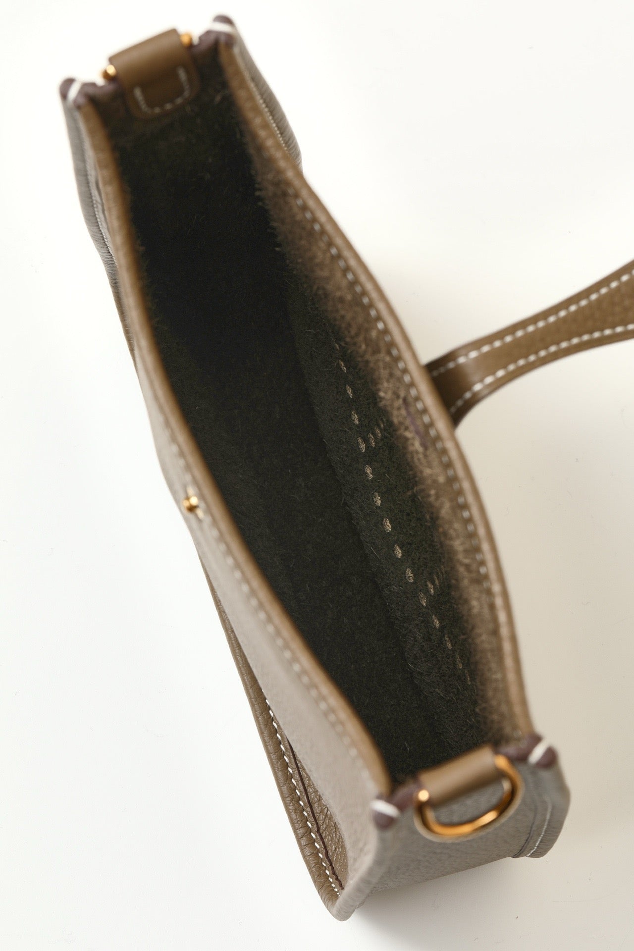 YF16 CK18 Etoupe Clemence bull leather crossbody bag  , GHW #4445